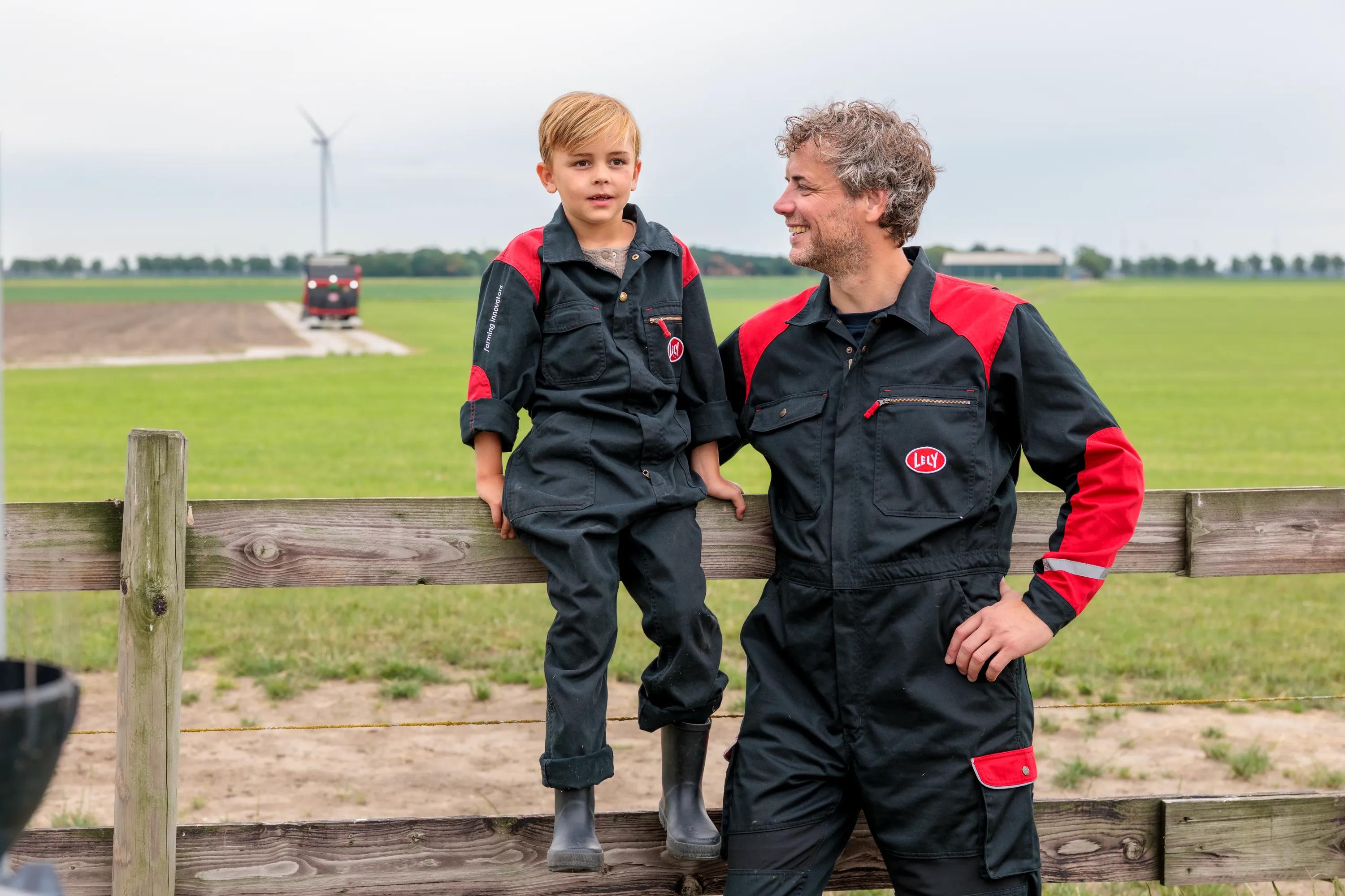 Lely BT Next Exos Awareness Campaign Feed Fresh Grass te Slootdorp, Nederland