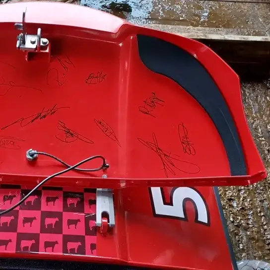 5.000 Lely Collector mit Unterschriften aus dem Lely Werk